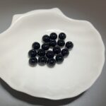 Faceted Black Agate Beads – 8 mm Round, 30 cm Strand, Opaque Gemstone for Jewelry Making